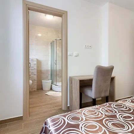 Luxury With Private Pool 200m From The - Wiibuk * 班约勒