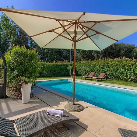 빌라 Luxury With Private Pool 200m From The - Wiibuk 반졸레